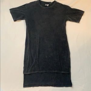 DIVIDED charcoal grey t shirt dress